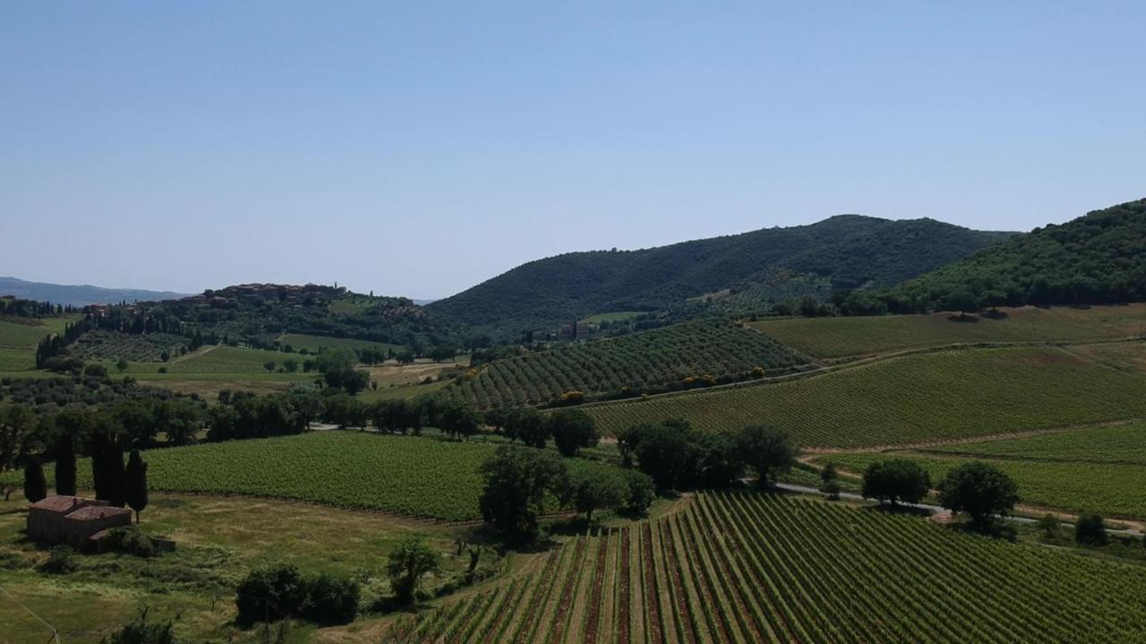 La Poderina Appartamenti Castelnuovo dellʼAbate Exterior foto