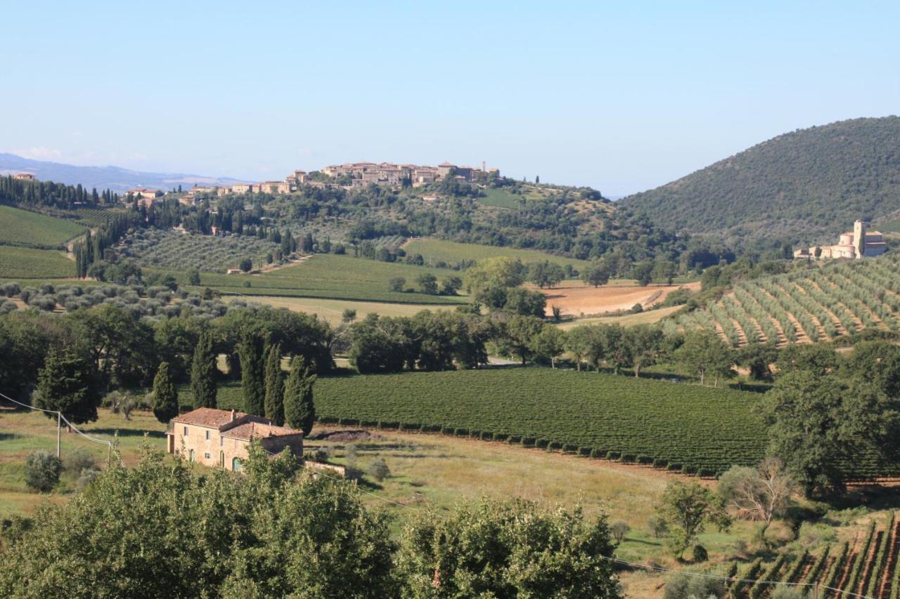 La Poderina Appartamenti Castelnuovo dellʼAbate Exterior foto