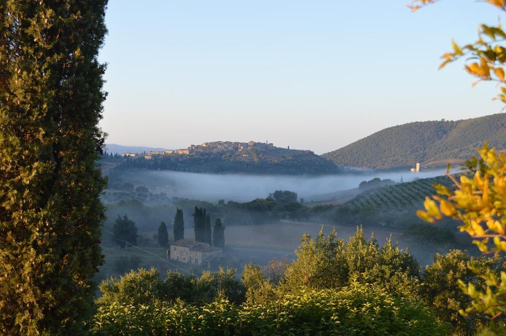 La Poderina Appartamenti Castelnuovo dellʼAbate Exterior foto